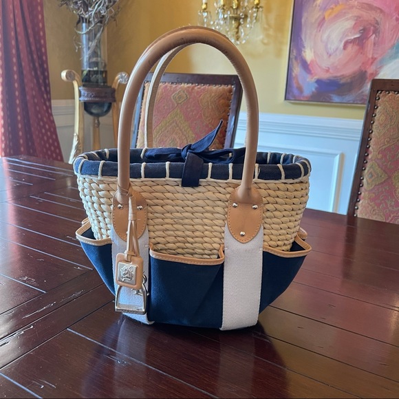 Ralph Lauren Handbags - Ralph Lauren Straw Purse